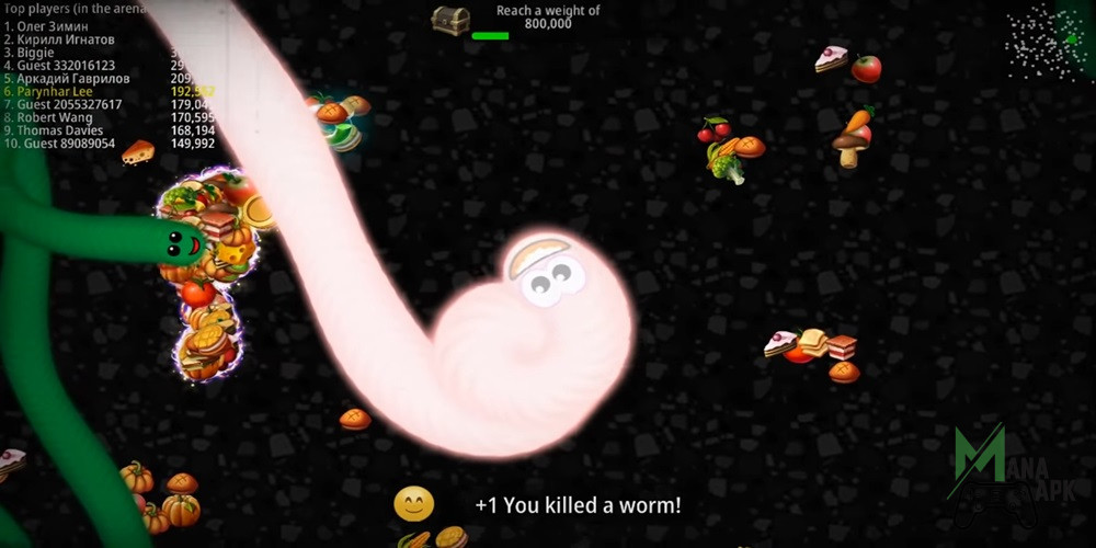 Worms Zone Mod APK Curl up To Defend